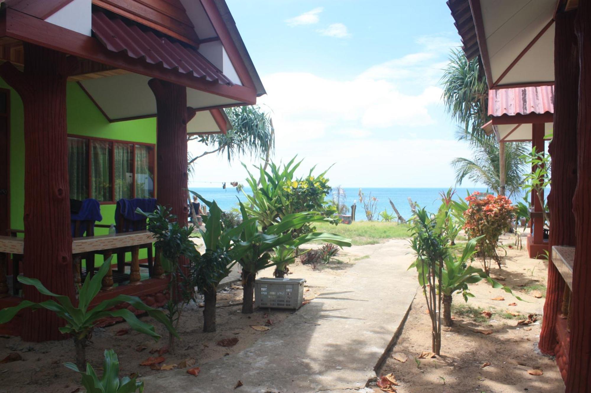 Nature Beach Resort, Koh Lanta Ngoại thất bức ảnh